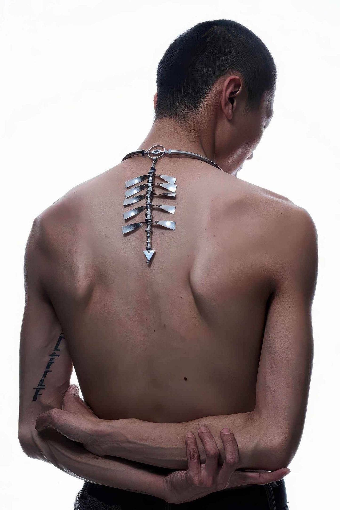 Cyberpunk Spine Design Necklace - Futuristic Sweater Chain