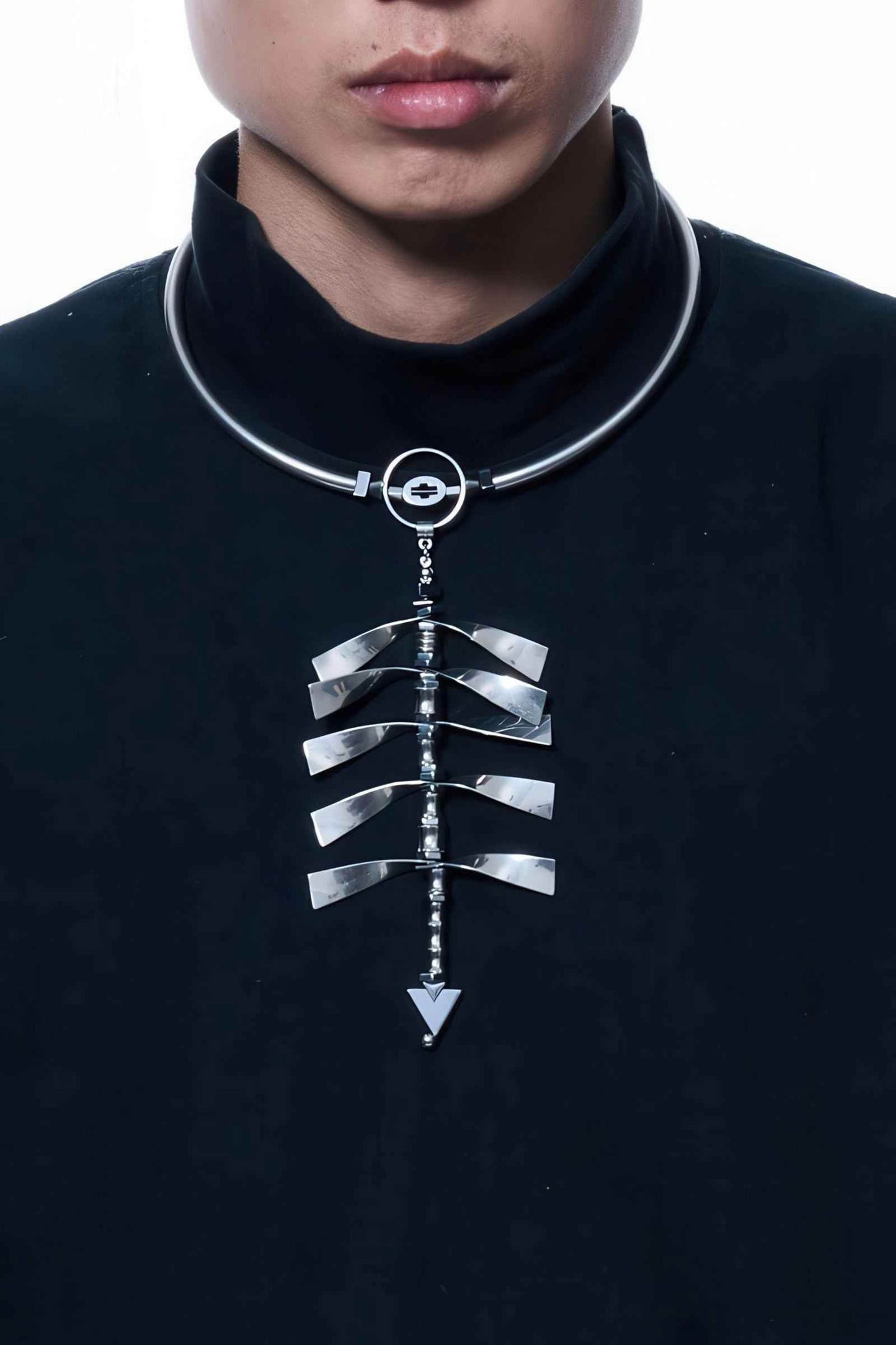 Cyberpunk Spine Design Necklace - Futuristic Sweater Chain